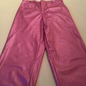 Cece fuschia faux leather wide leg ankle pants. EUC